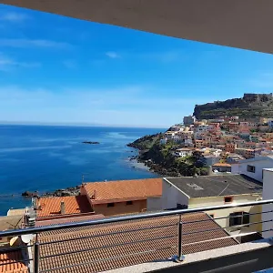 https://una-terrazza-sul-mare-castelsardo.in-sardinia.net